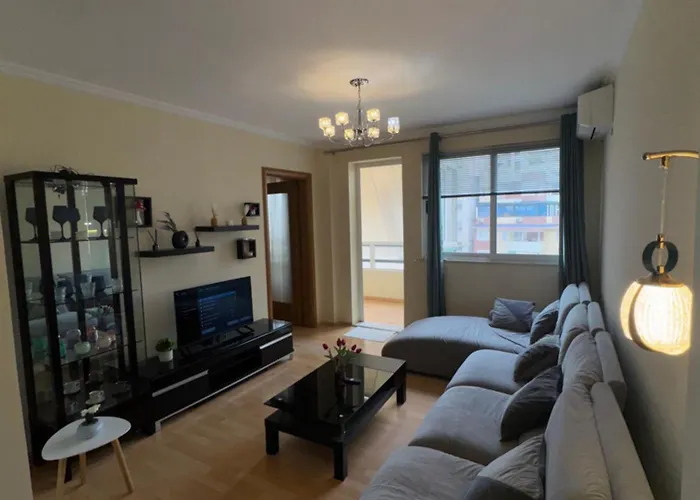 Cozy Selvia アパート